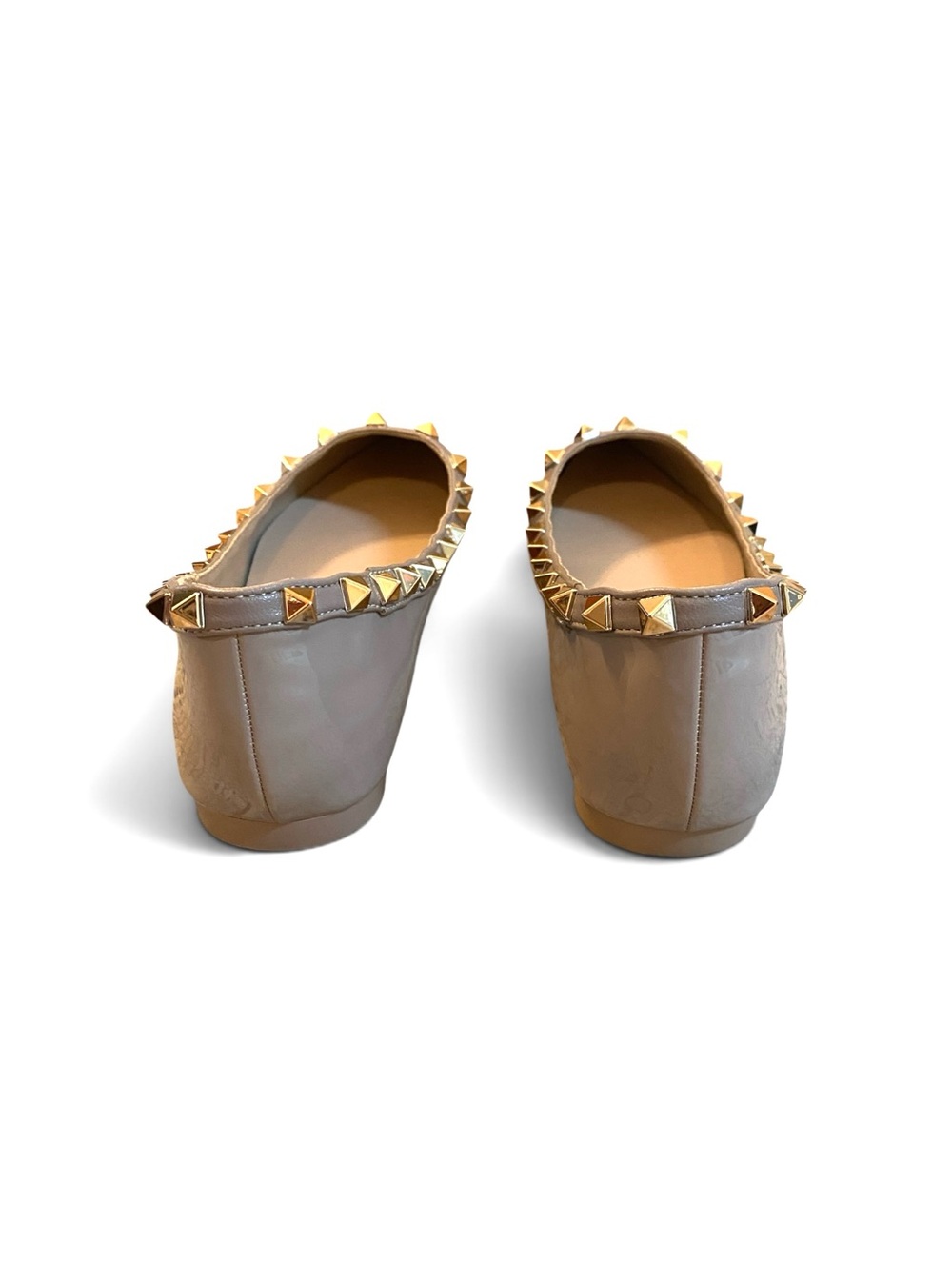Huiliya & Fashion Women's
Shoes, Nude with Gold Studs Size 40, US 9 - Picture 4 of 7